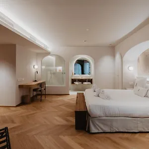 https://boutique-petit-luxe.catalonia-hotels.com